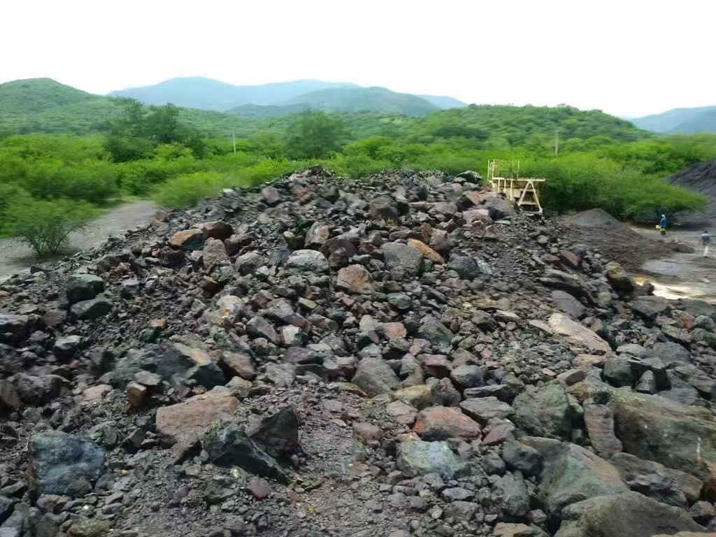 Iron Ore Fe 65%